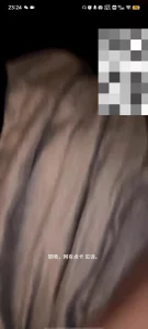 网调 聊骚 拉丝妹妹用粉嫩的小脚丫踩你